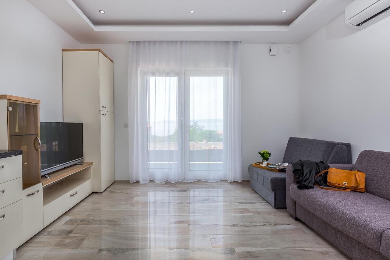 Luxury Apartments Kostrena With Pool 2 Exterior photo