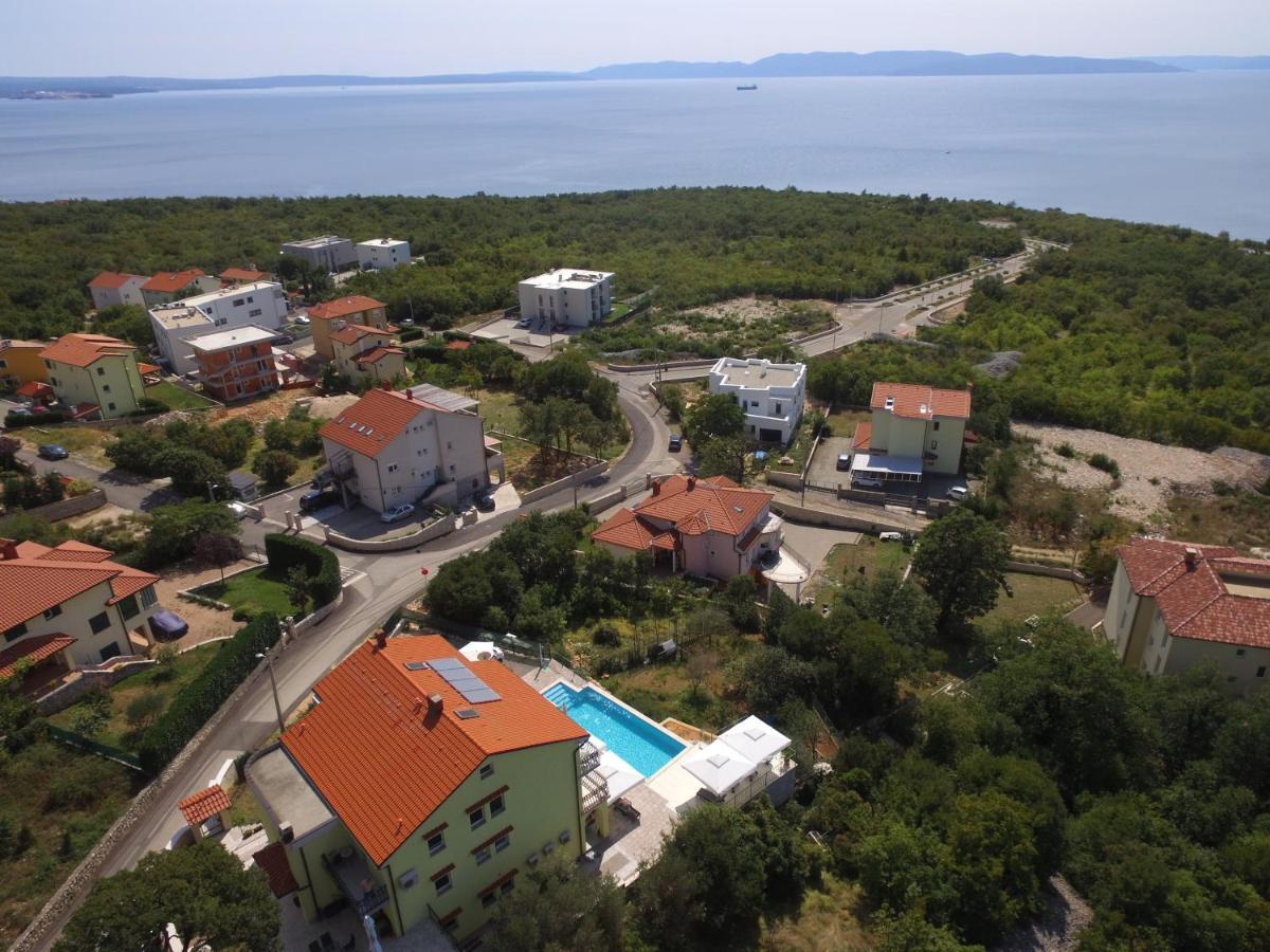 Luxury Apartments Kostrena With Pool 2 Exterior photo